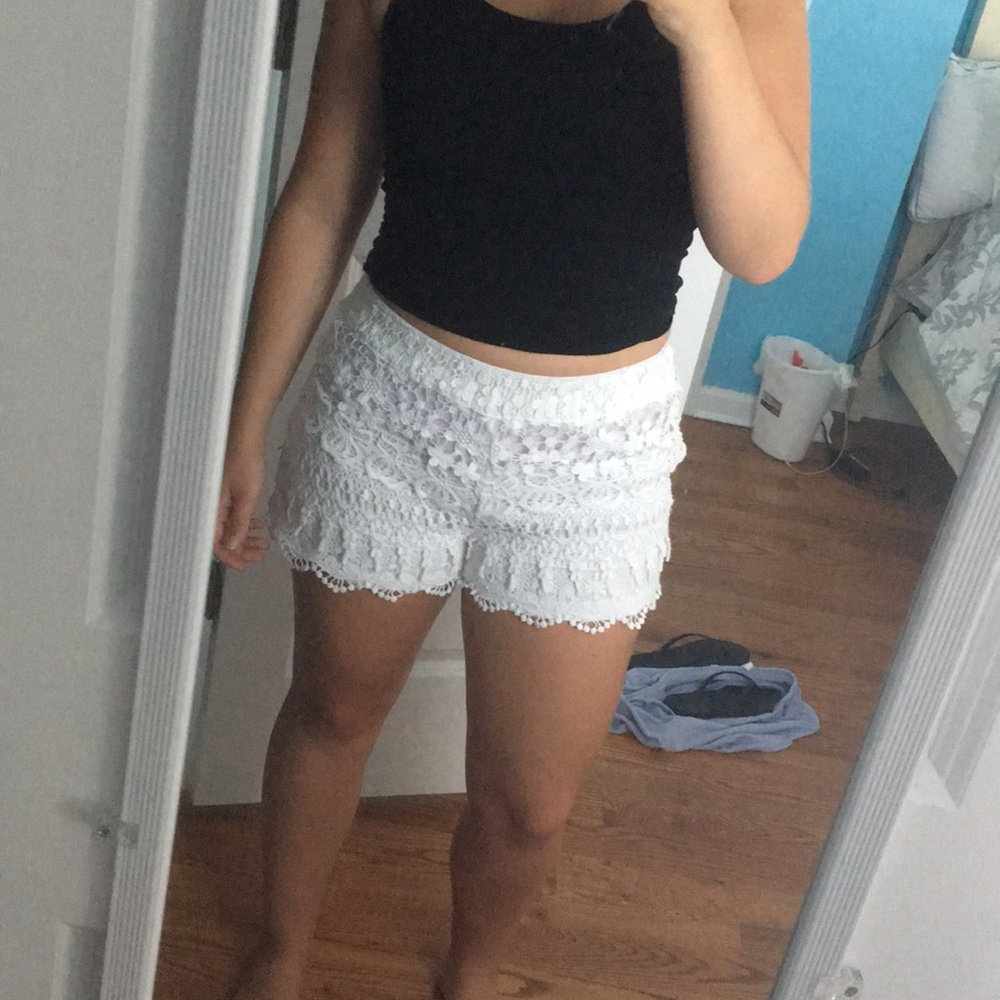 Charlotte Russe High Rise Crotchet Short